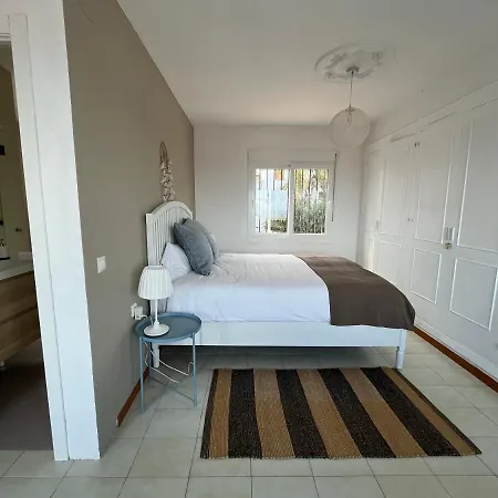 Dom wakacyjny Weforyou 4 Bedrooms House 600M From Carihuela Beach *