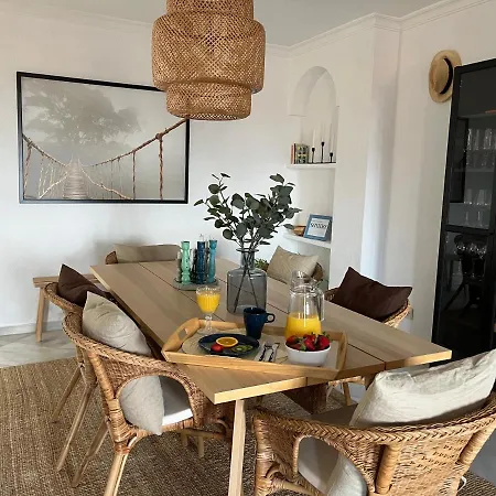Dom wakacyjny Weforyou 4 Bedrooms House 600M From Carihuela Beach